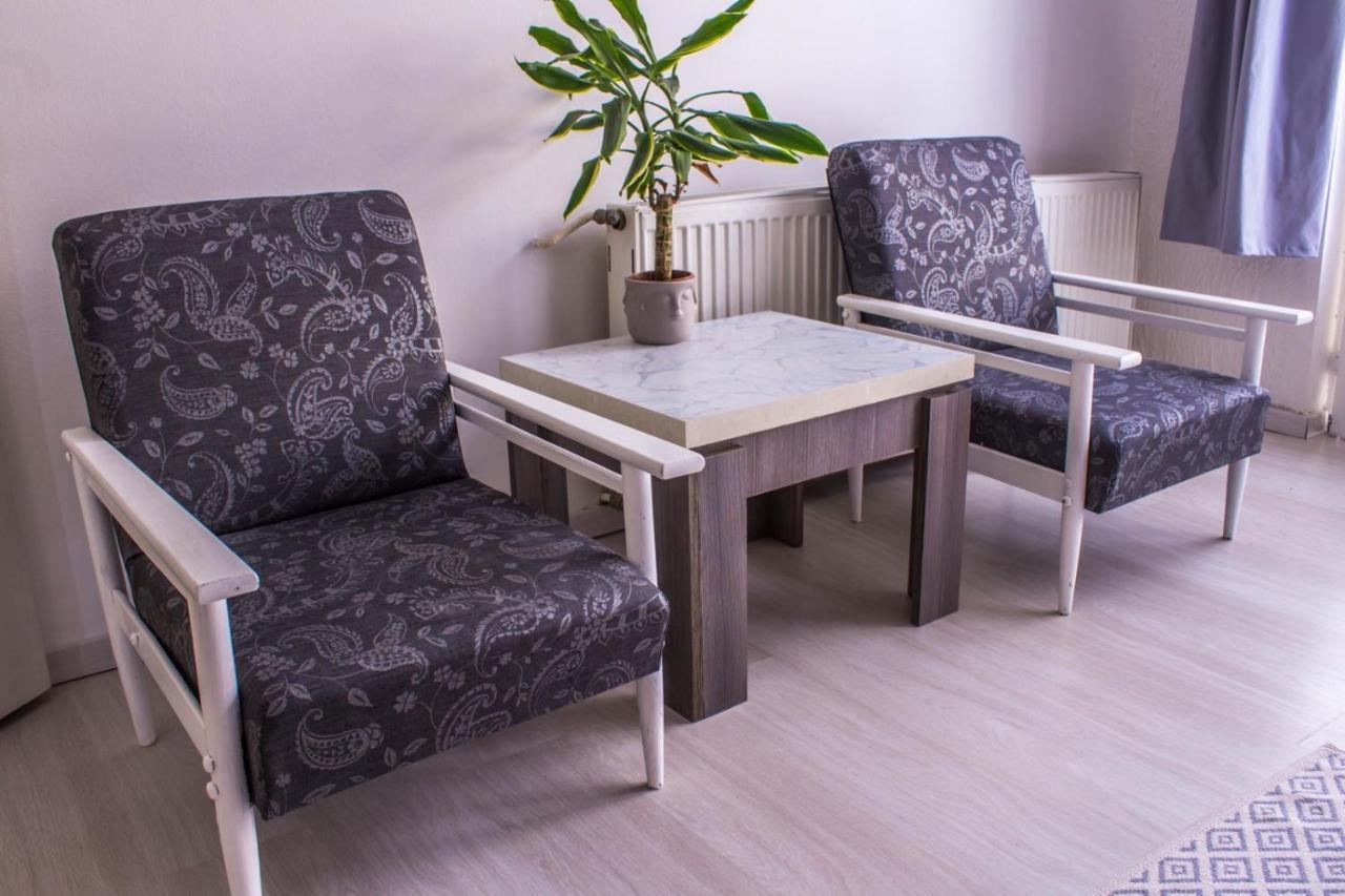 Bb Downtown Apartment Баина-Башта Экстерьер фото